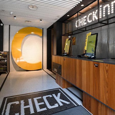 Check Inn Taipei Songjiang Dış mekan fotoğraf